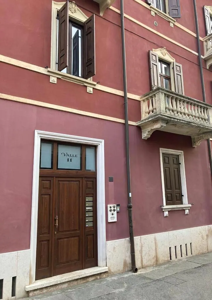 Valle 11 Verona Apartment